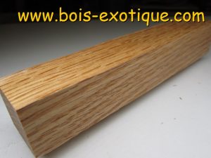 Bloc Chêne rouge sur faux quartier ("rift cut")
